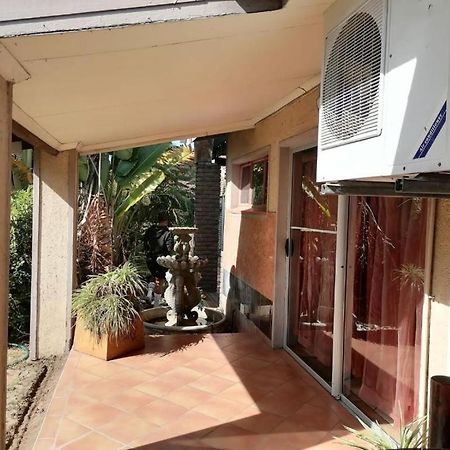 Two Summers Guesthouse Phalaborwa Exterior photo